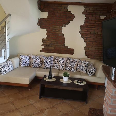 Makis Nest Apart-Hotel Vourvourou Luaran gambar
