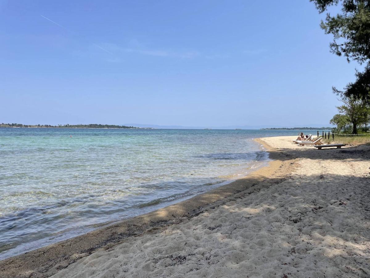 Makis Nest Apart-Hotel Vourvourou Luaran gambar