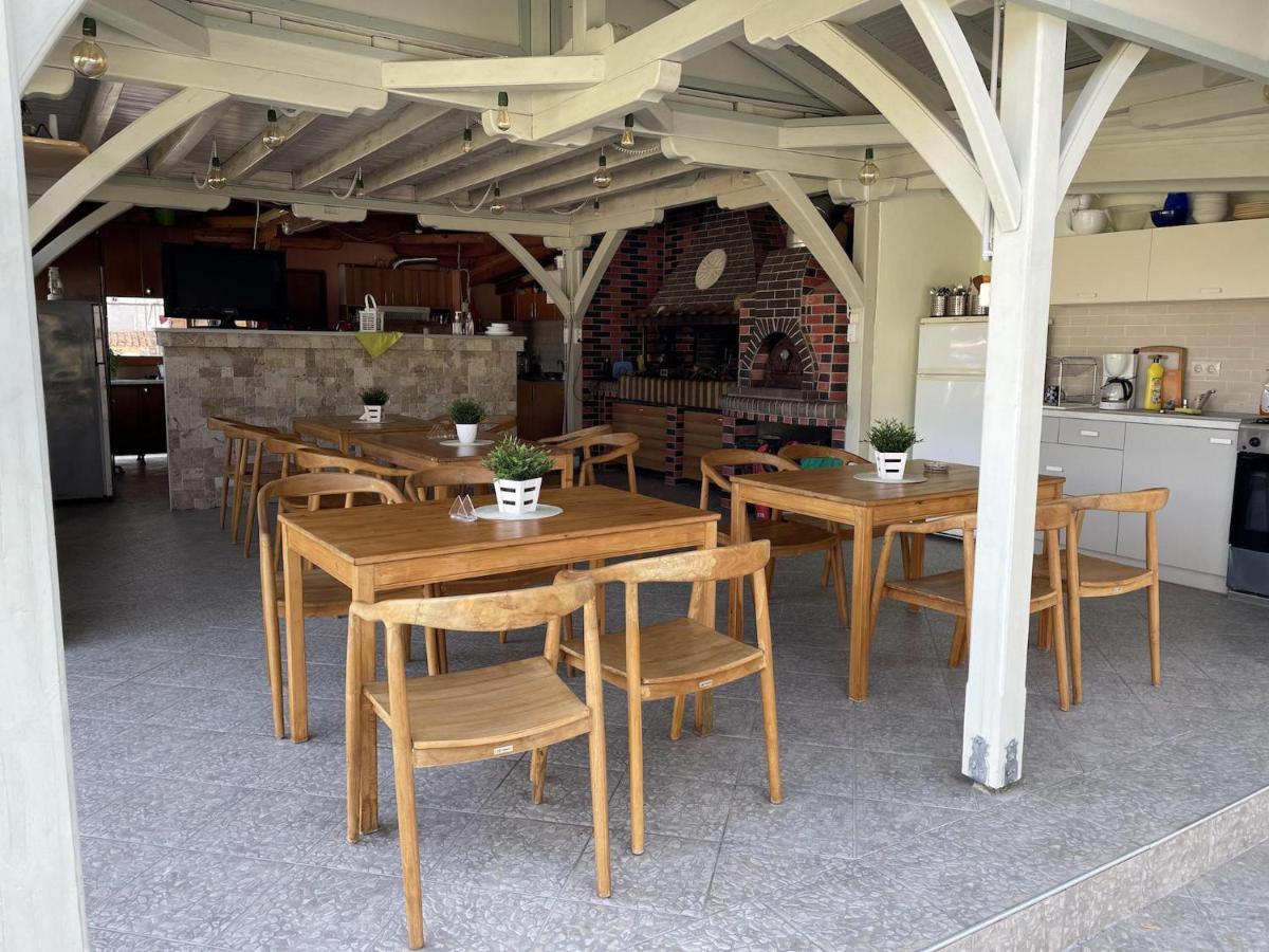 Makis Nest Apart-Hotel Vourvourou Luaran gambar