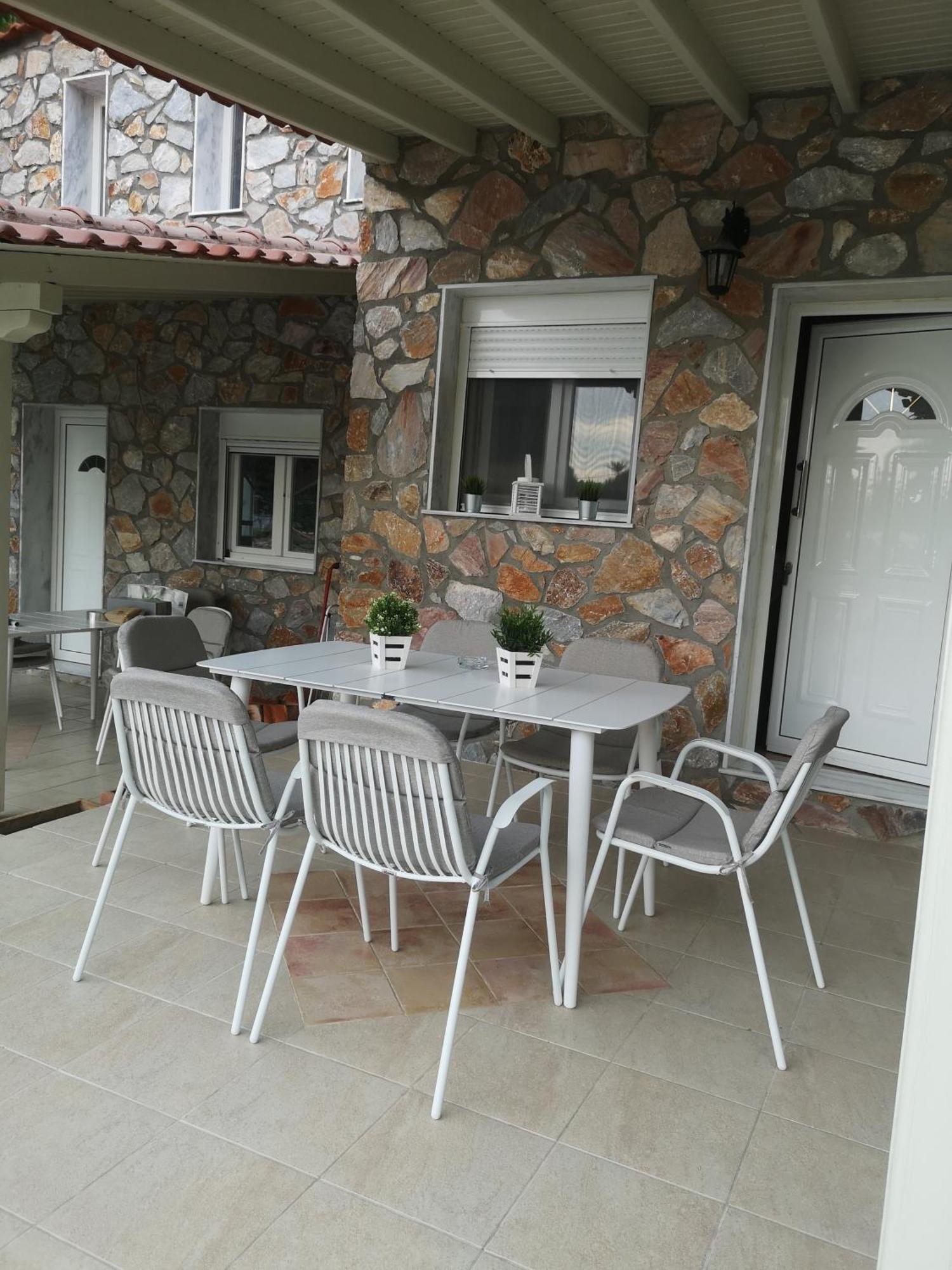 Makis Nest Apart-Hotel Vourvourou Luaran gambar